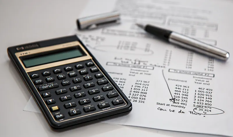 Calculadora y planificación financiera